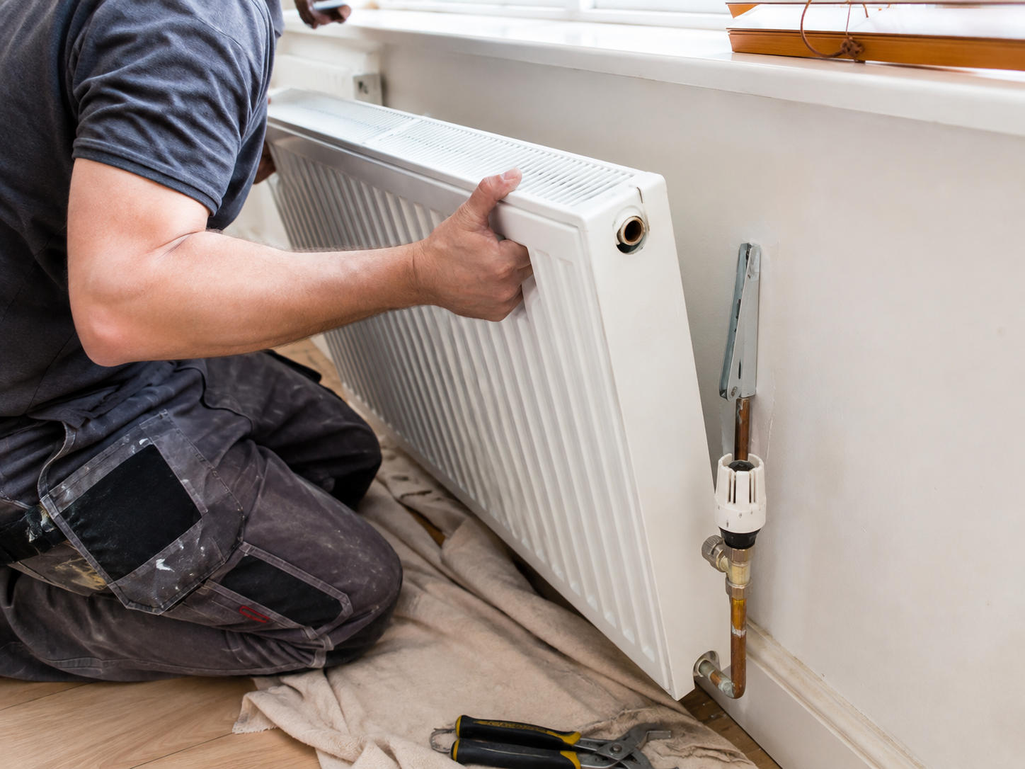 Remplacement d'un radiateur électrique à Montlhéry
